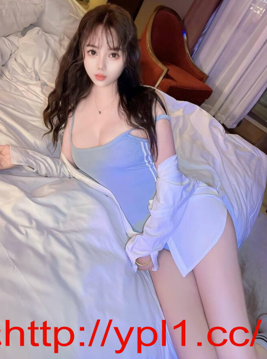 尤物女仆制服诱惑妹妹