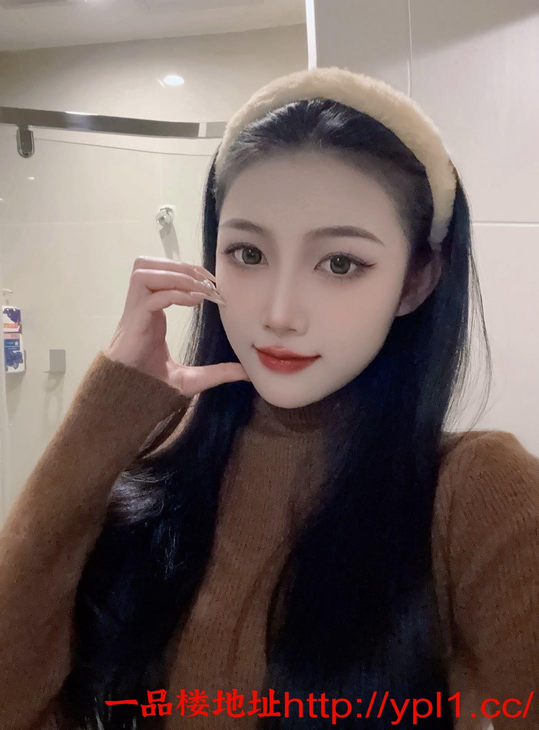 小骚货水多多